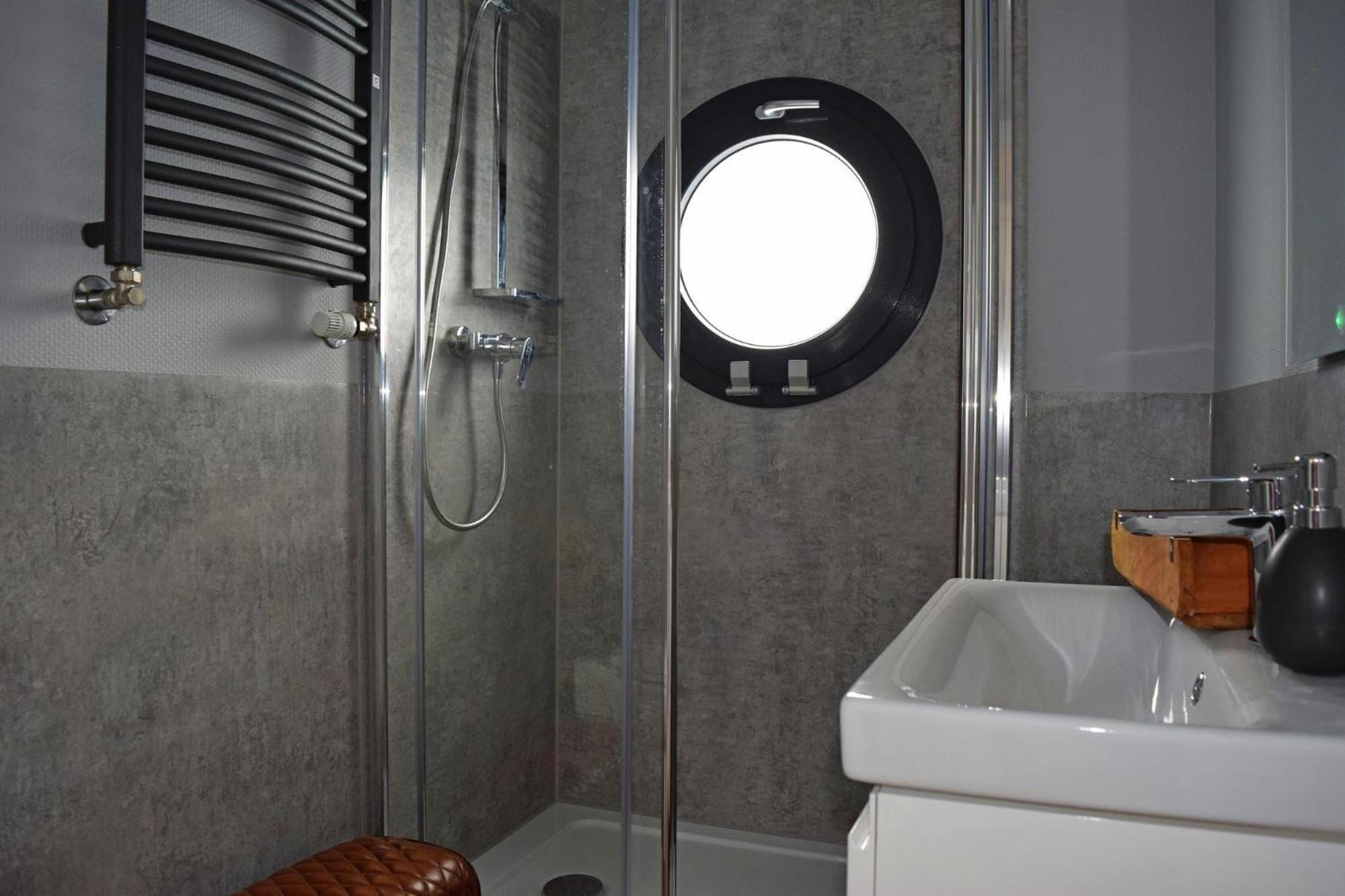 Hotel Houseboat Leni Flensburgo Exterior foto